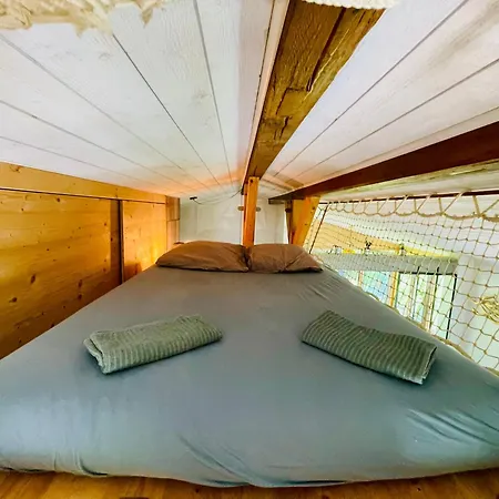 Lavaux Lodge - Romantic Escape With Magic Views! *